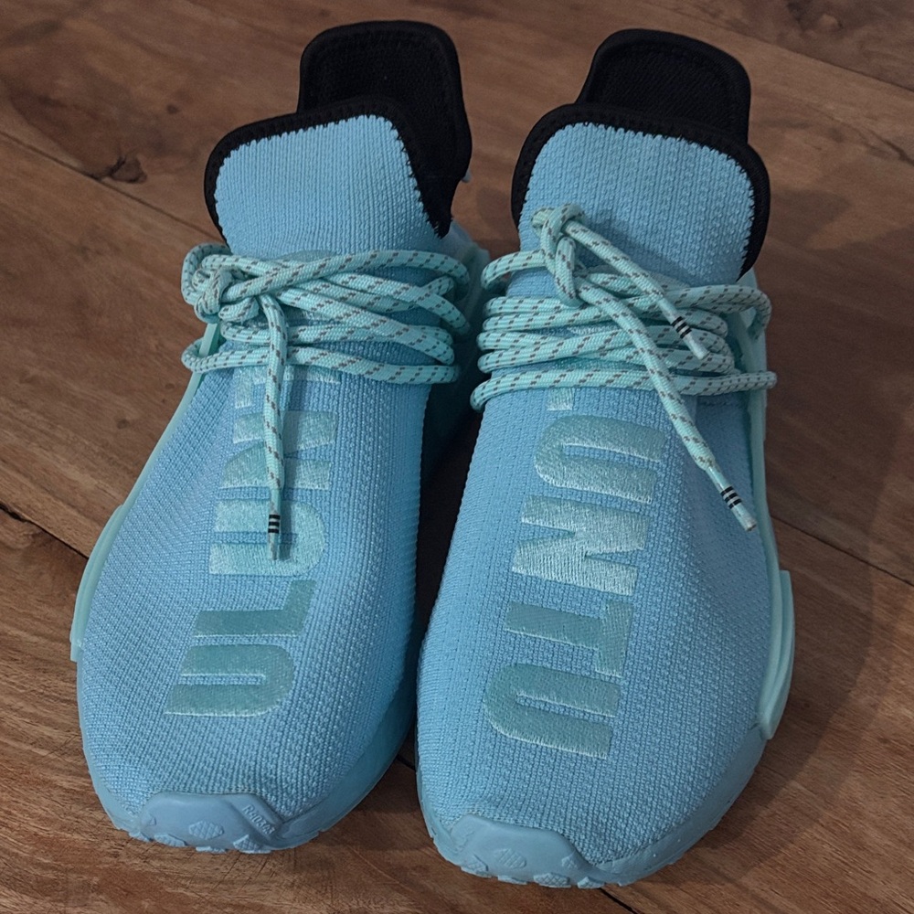 Adidas NMD Hu Pharrell Williams Clear Aqua Size 9!